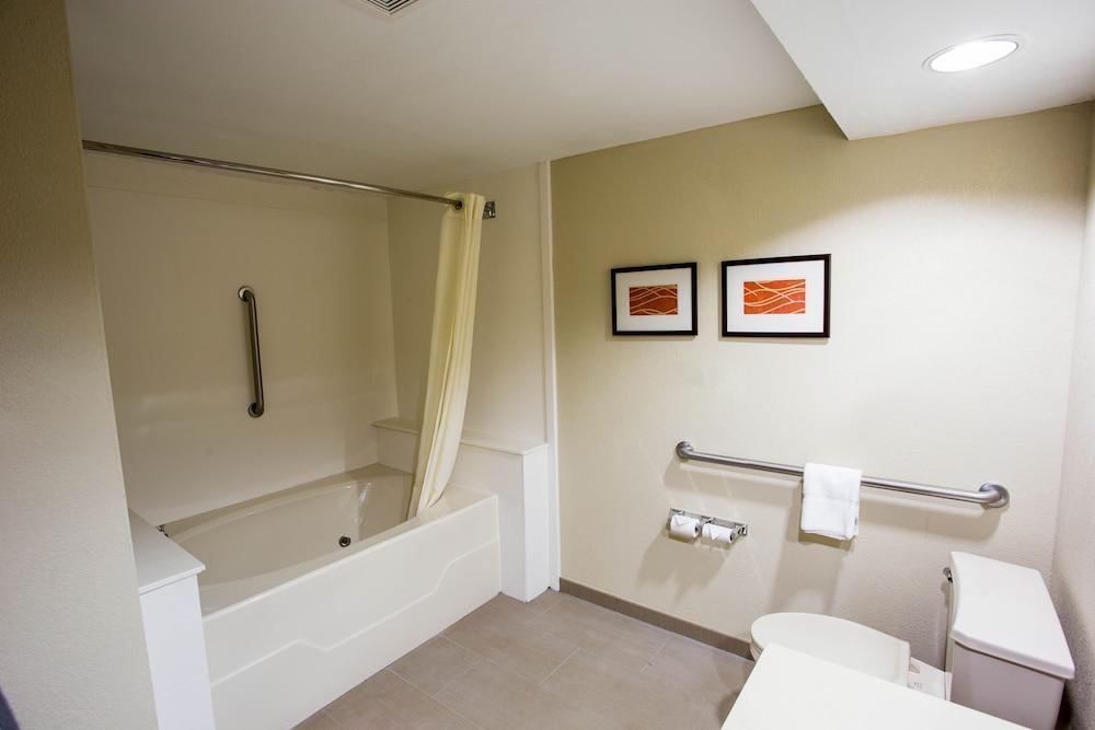 Comfort - Fernandina Inn